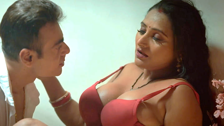 Meri Mummy Ki Dost Part 1 EP1 ULLU Hot Hindi Web Series