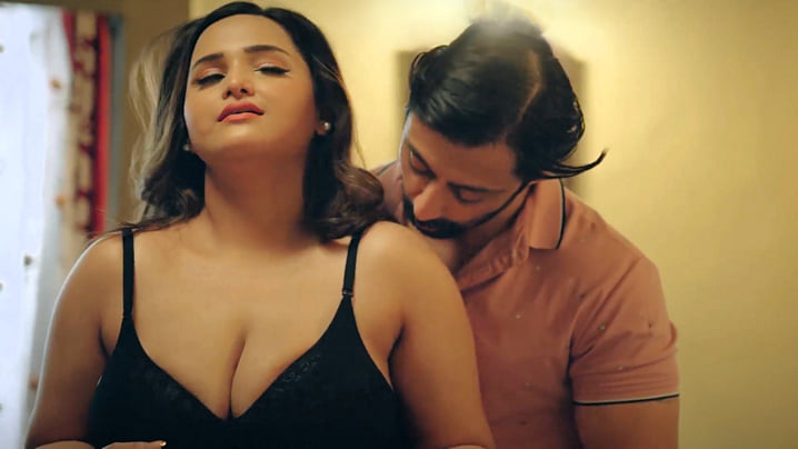 De De Pyaar De Part 2 EP5 ULLU Hot Hindi Web Series