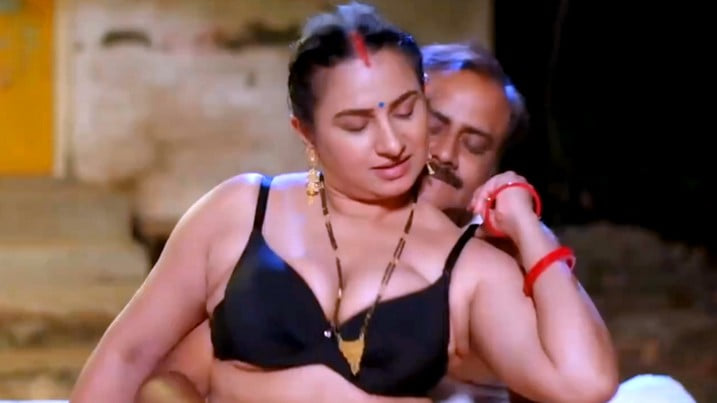 Saiyaan Ji Khatiya Pe EP2 SaavanTv Hot Hindi Web Series