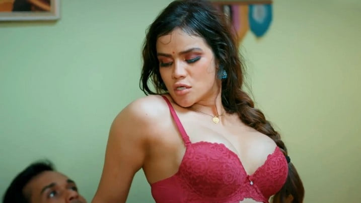Dil Pe Bojh Part 1 EP3 ULLU Hot Hindi Web Series